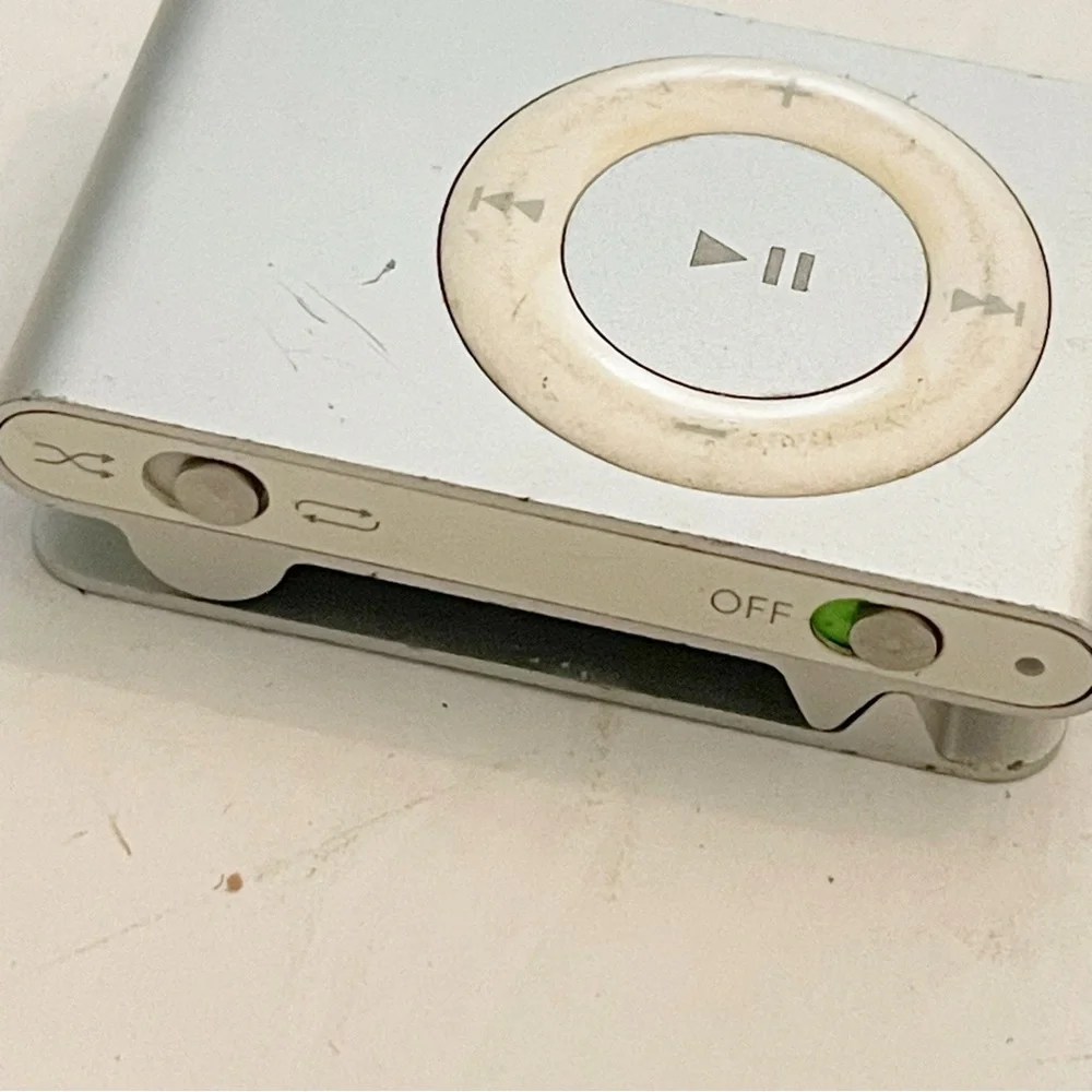 Apple ipod shuffle